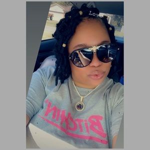 Meet your Posher, Acha